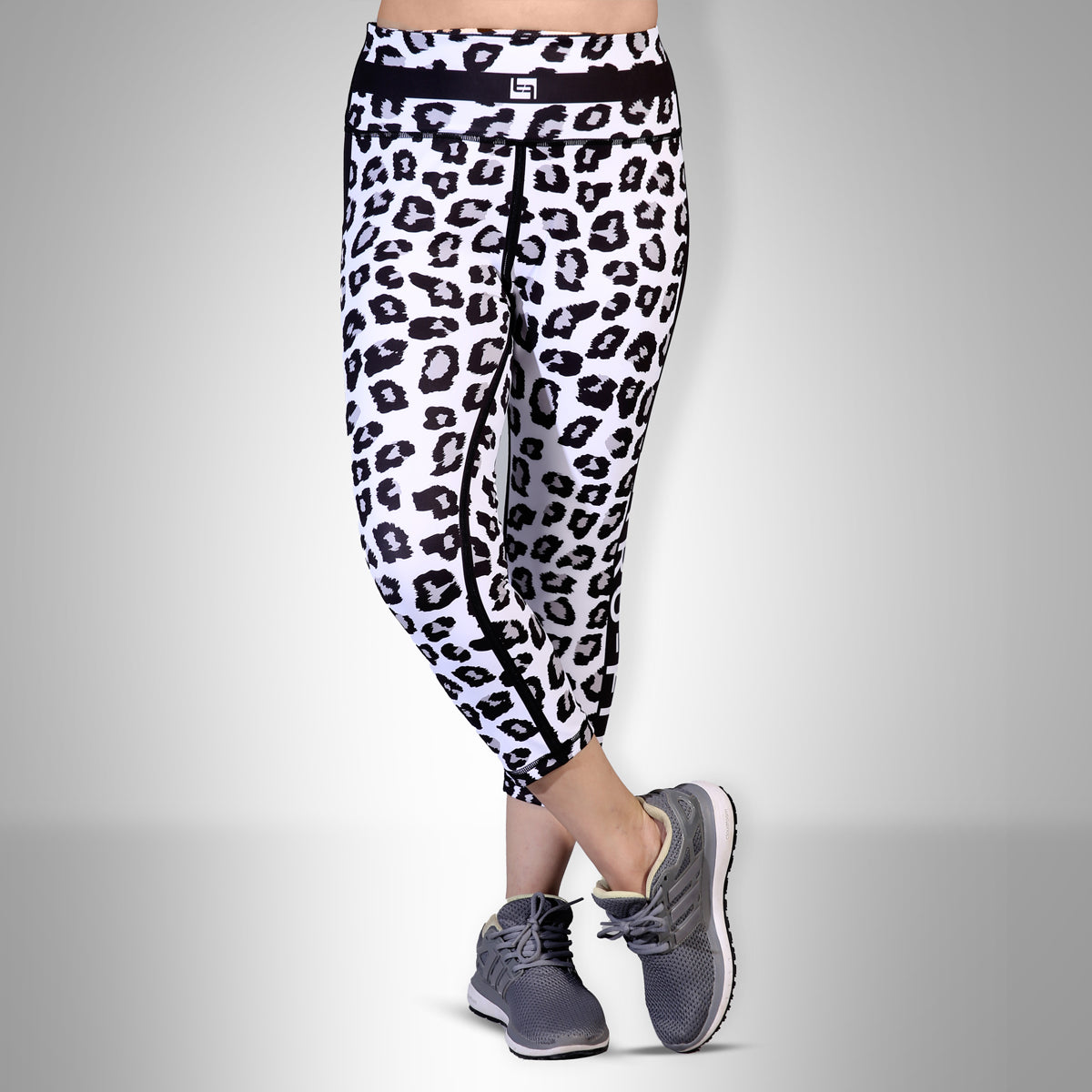 H11 Everyday High Wasited Capri Leggings