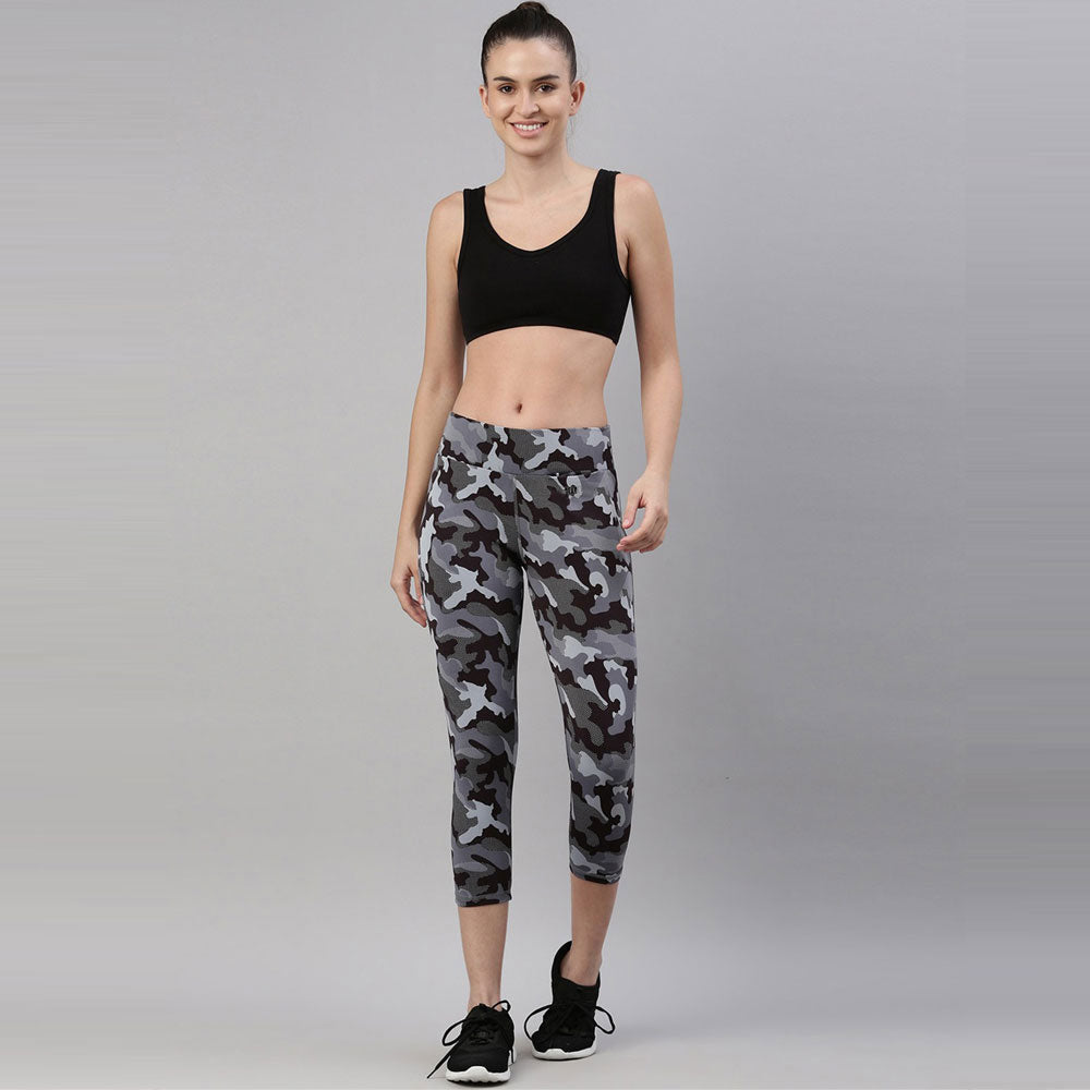 H03 Everyday High Wasited Capri Leggings